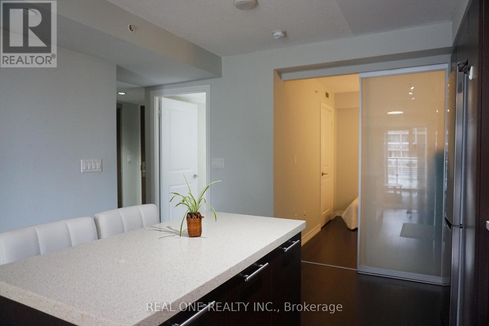 1509 - 386 Yonge Street, Toronto, Ontario  M5B 0A5 - Photo 15 - C12505984