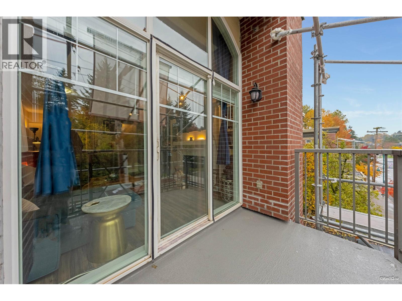 403 3250 St Johns Street, Port Moody, British Columbia  V3H 0B1 - Photo 3 - R3064410