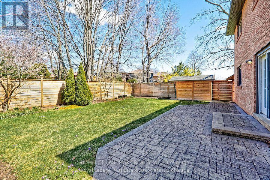 Up - 3069 Given Road, Mississauga, Ontario  L5A 2N2 - Photo 5 - W12505972