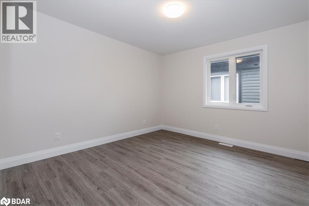 145 Pine Street, Gravenhurst, Ontario  P1P 1B1 - Photo 10 - 40769488