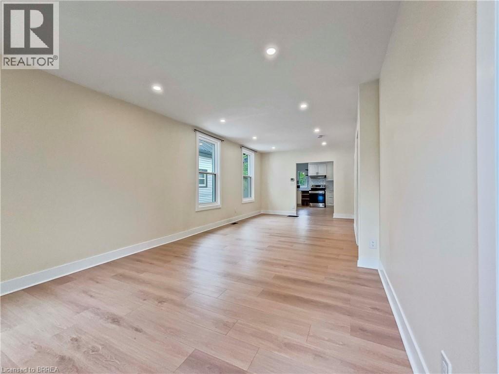 164 Nelson Street, Brantford, Ontario  N3S 4B6 - Photo 7 - 40742496