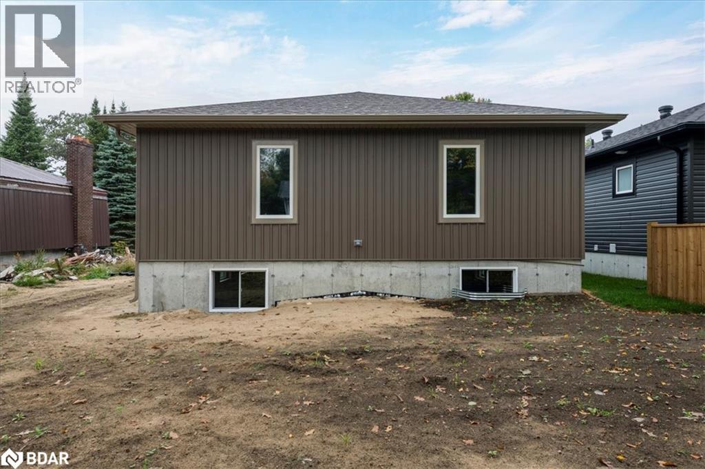 145 Pine Street, Gravenhurst, Ontario  P1P 1B1 - Photo 24 - 40769488