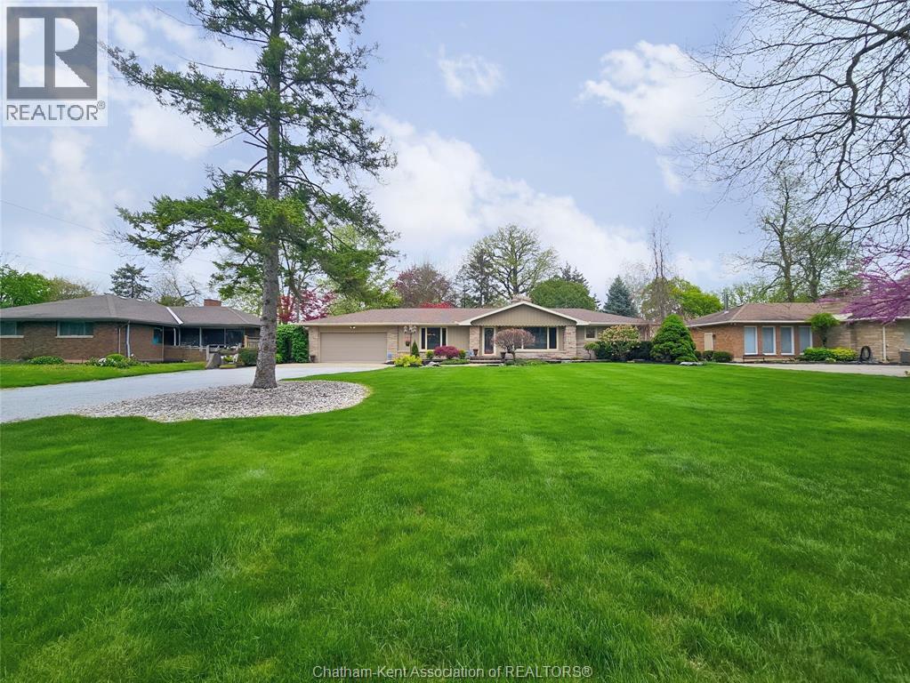 85 LYNNWOOD DRIVE, Chatham, Ontario