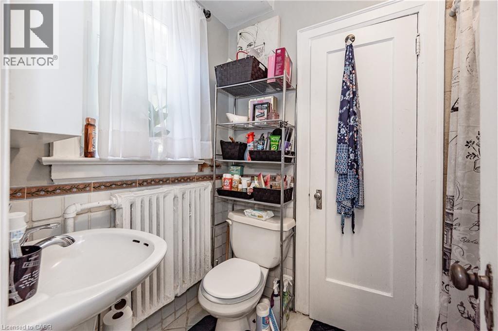 527 Kingston Road, Toronto, Ontario  M4L 1V5 - Photo 32 - 40741660