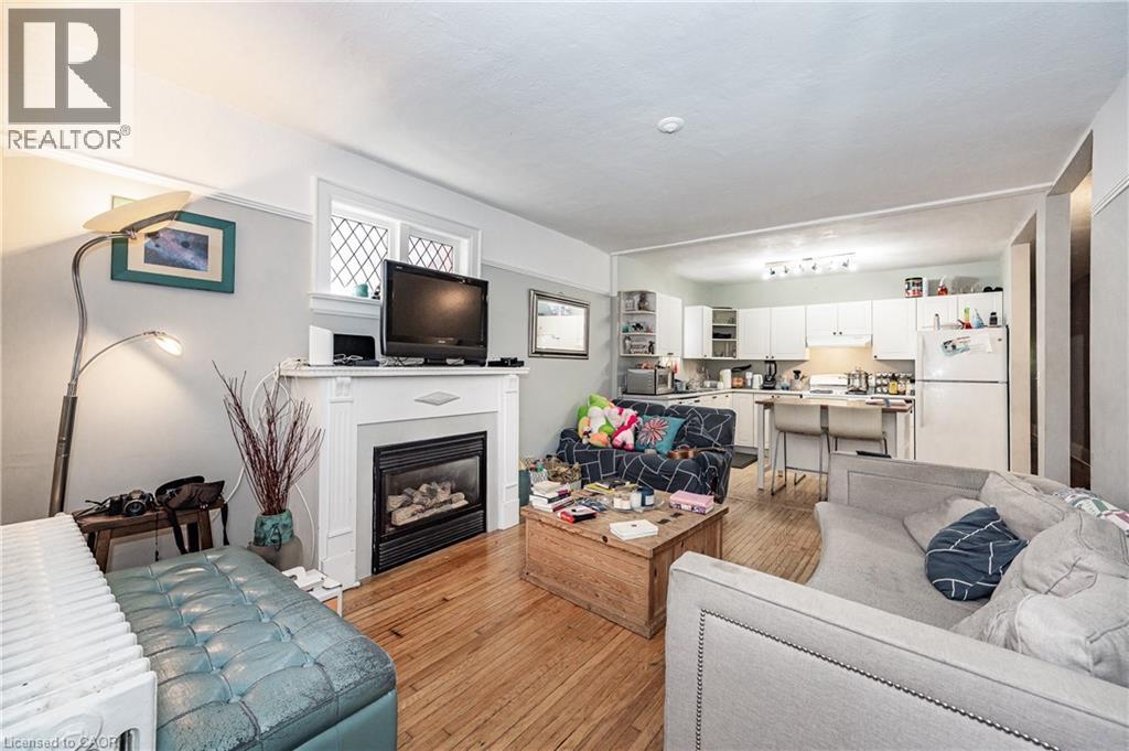 527 Kingston Road, Toronto, Ontario  M4L 1V5 - Photo 7 - 40741660