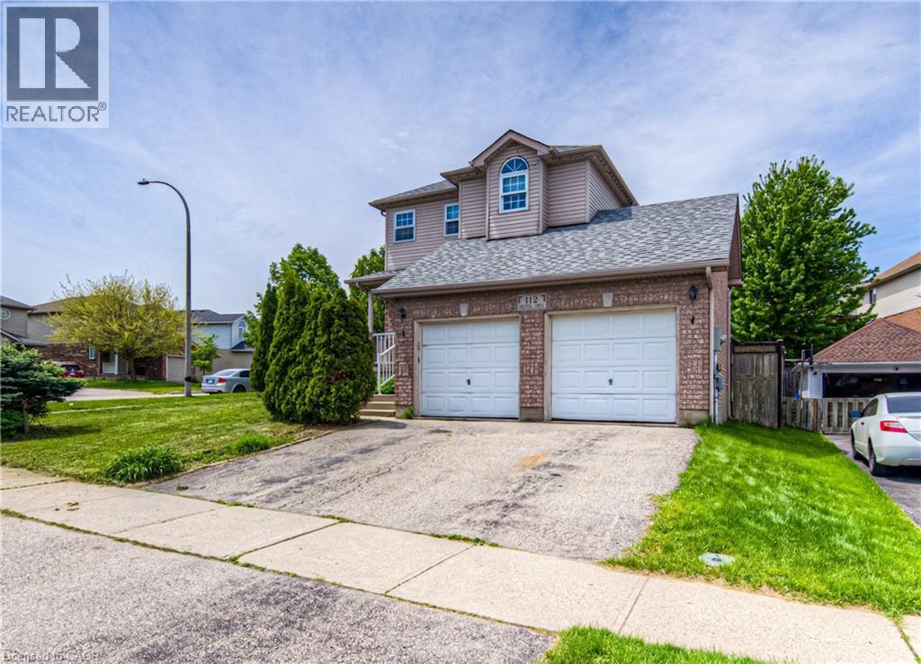 112 Milfoil Crescent, Kitchener, Ontario  N2E 3L3 - Photo 2 - 40762646