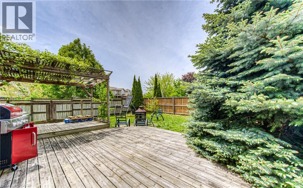 112 Milfoil Crescent, Kitchener, Ontario  N2E 3L3 - Photo 30 - 40762646