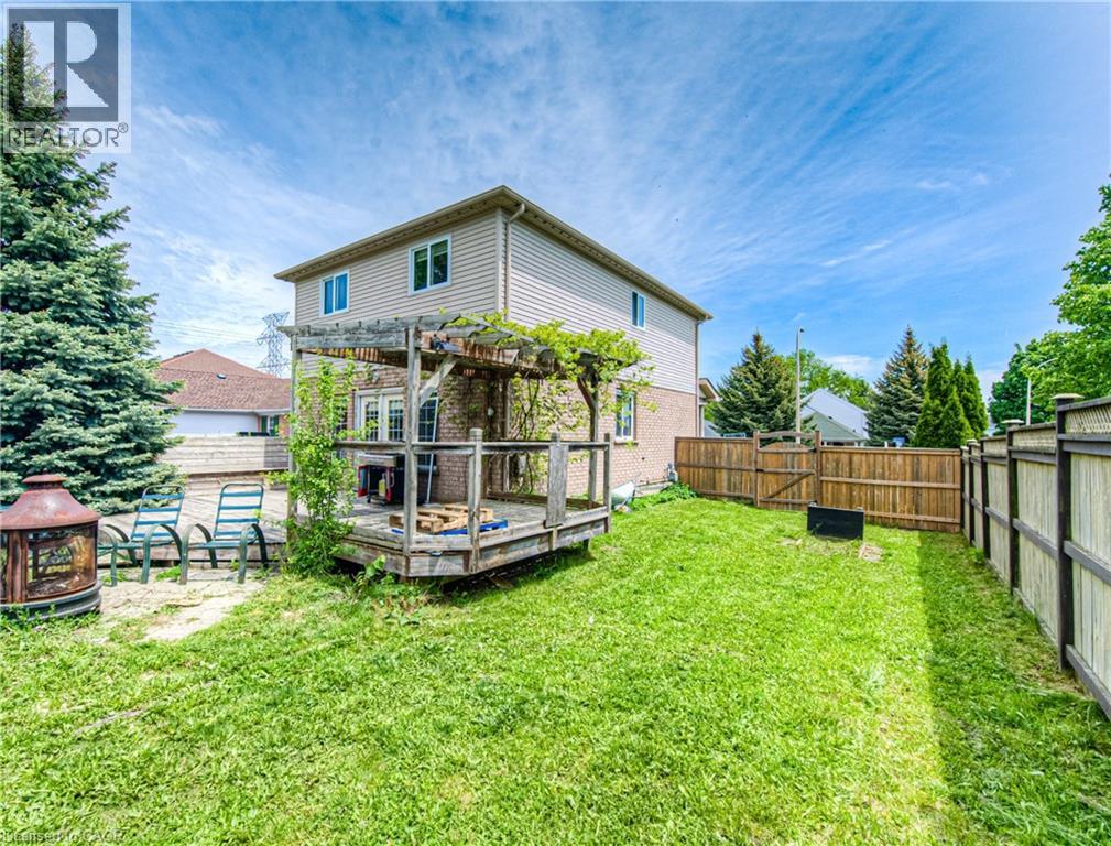 112 Milfoil Crescent, Kitchener, Ontario  N2E 3L3 - Photo 27 - 40762646