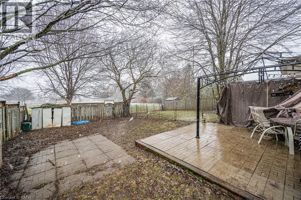 422 Dunvegan Street Unit# B, Waterloo, Ontario  N2K 2C7 - Photo 3 - 40764822