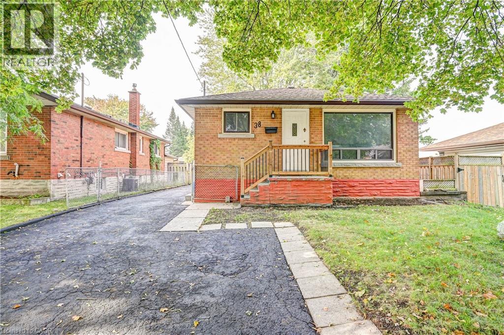 38 BROADVIEW Avenue, Cambridge, Ontario