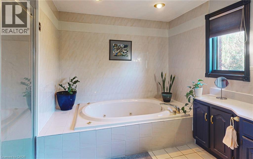 47 Trenholme Crescent, Hamilton, Ontario  L8W 2L4 - Photo 10 - 40778275