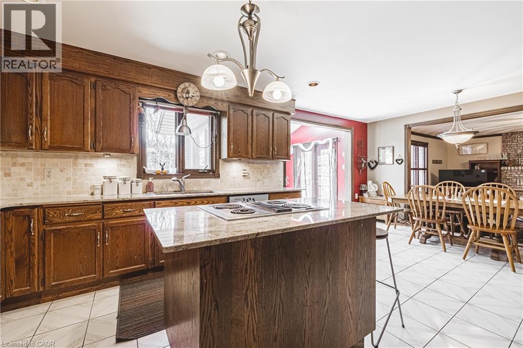 47 Trenholme Crescent, Hamilton, Ontario  L8W 2L4 - Photo 3 - 40778275