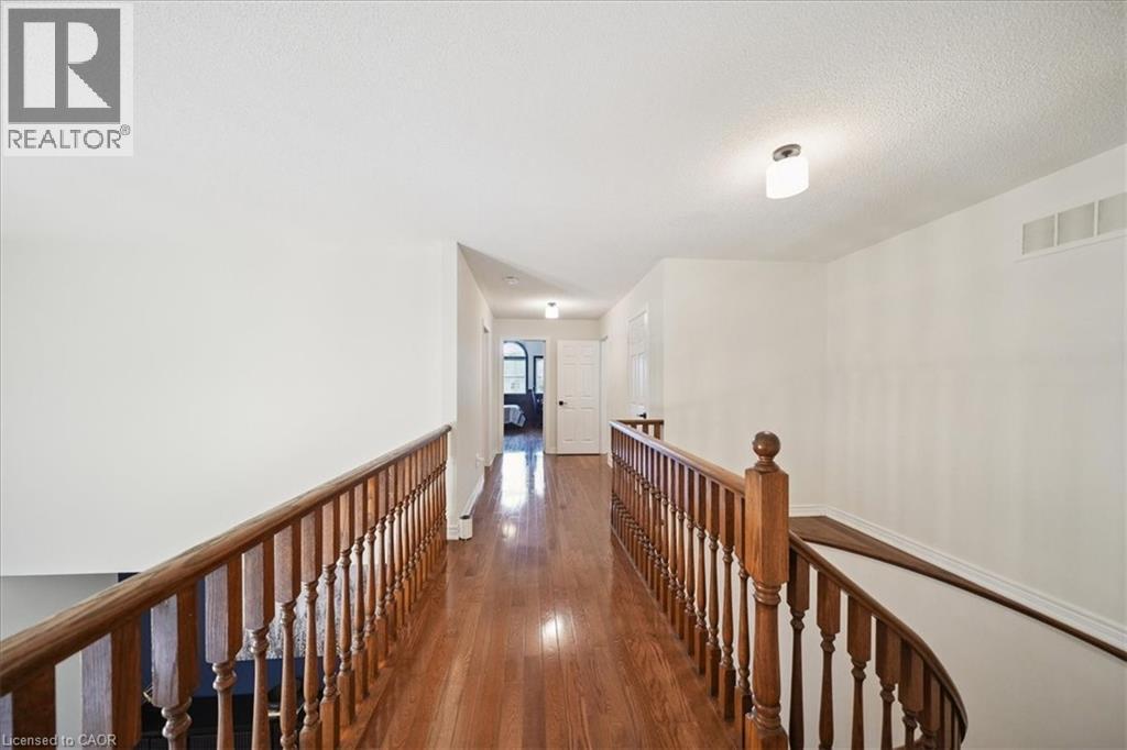 2237 Adirondak Trail, Oakville, Ontario  L6M 4W4 - Photo 23 - 40779883