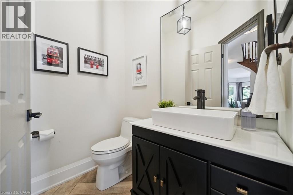 2237 Adirondak Trail, Oakville, Ontario  L6M 4W4 - Photo 14 - 40779883