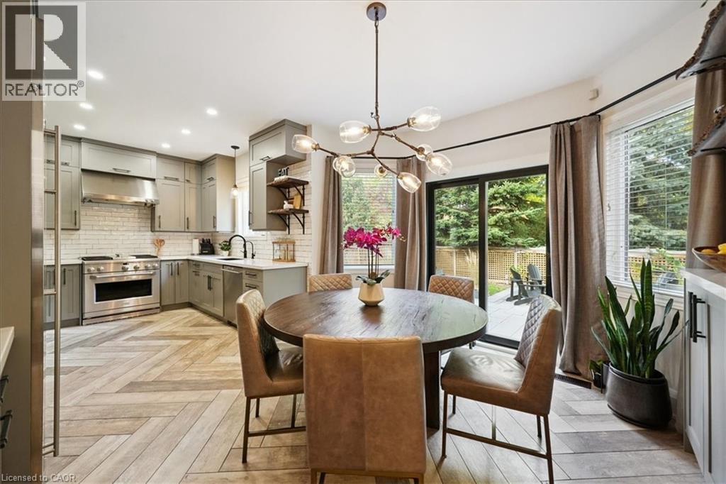 2237 Adirondak Trail, Oakville, Ontario  L6M 4W4 - Photo 19 - 40779883