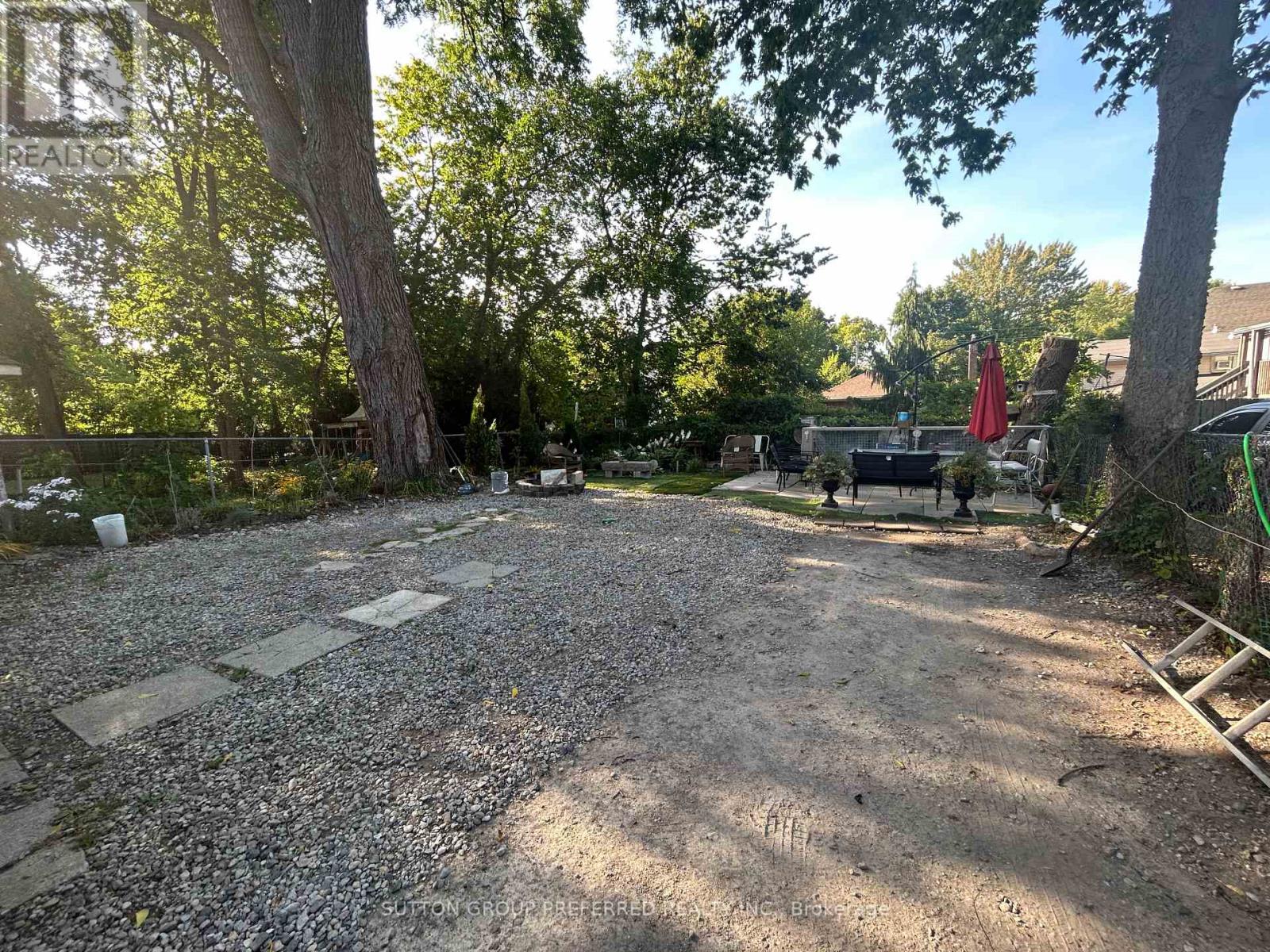 51 Stanley Street, London South, Ontario  N6C 1B2 - Photo 2 - X12505996