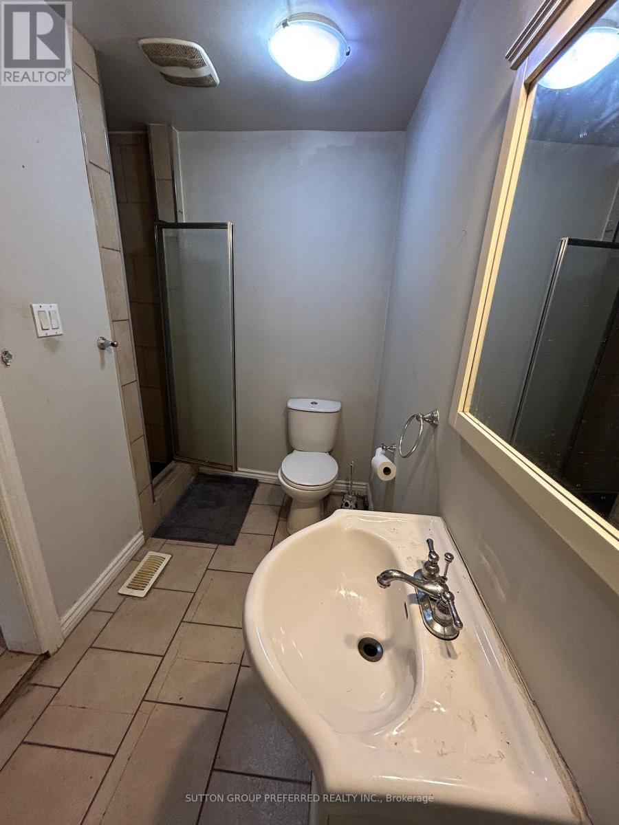 51 Stanley Street, London South, Ontario  N6C 1B2 - Photo 32 - X12505996