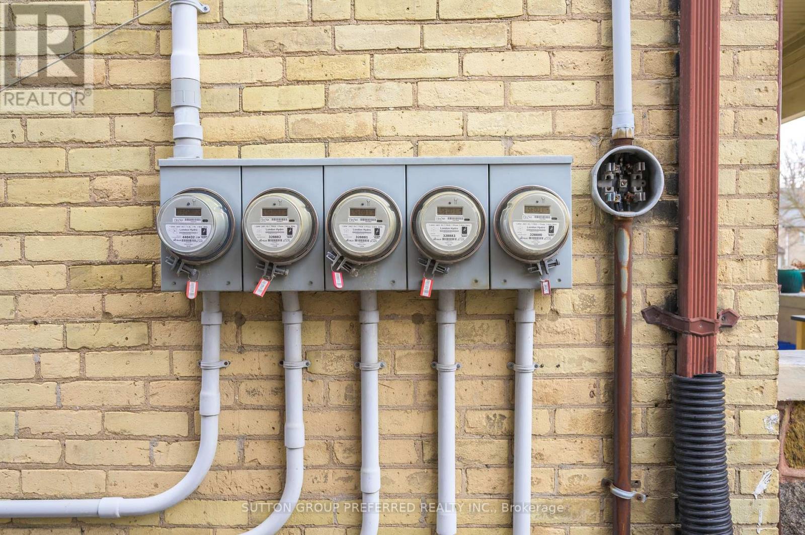 51 Stanley Street, London South, Ontario  N6C 1B2 - Photo 34 - X12506000