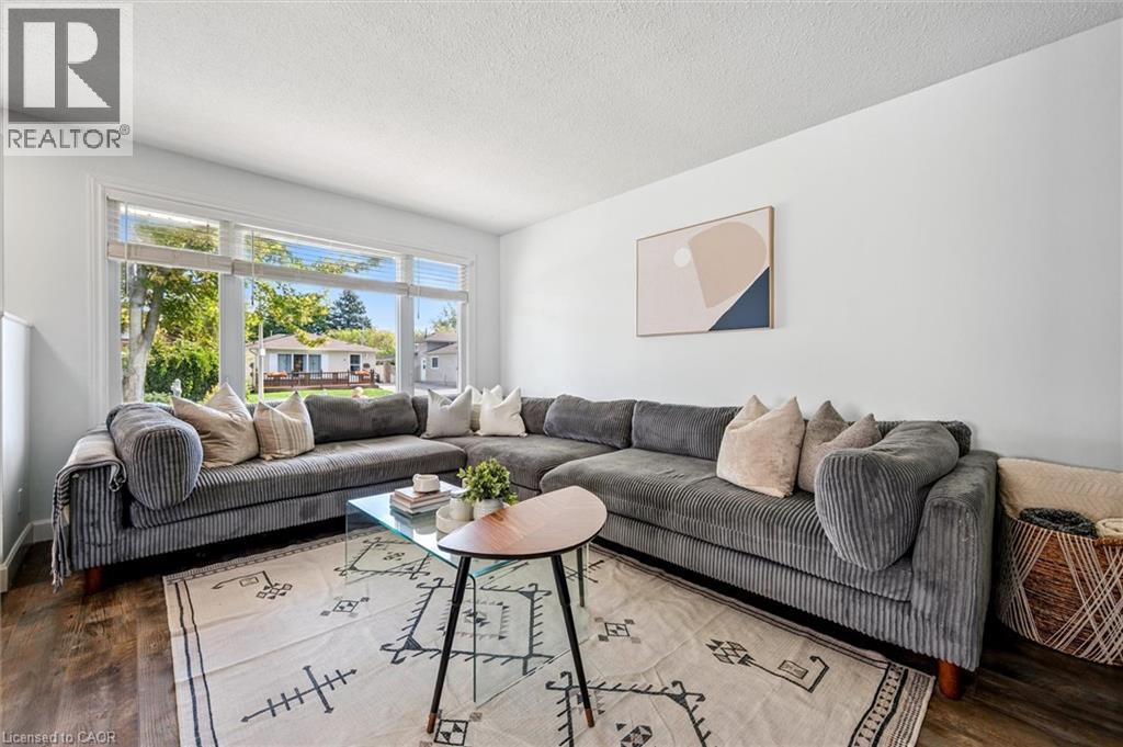 10 Broken Oak Crescent, Kitchener, Ontario  N2N 1N7 - Photo 6 - 40785431