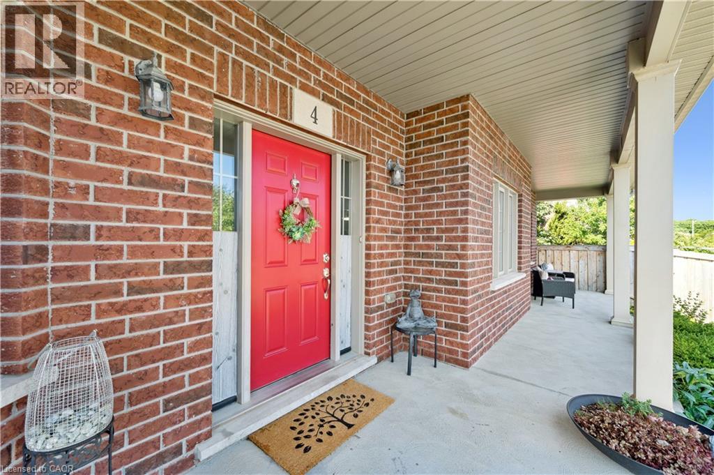 4 Kropf Drive, Baden, Ontario  N3A 4S4 - Photo 4 - 40785276