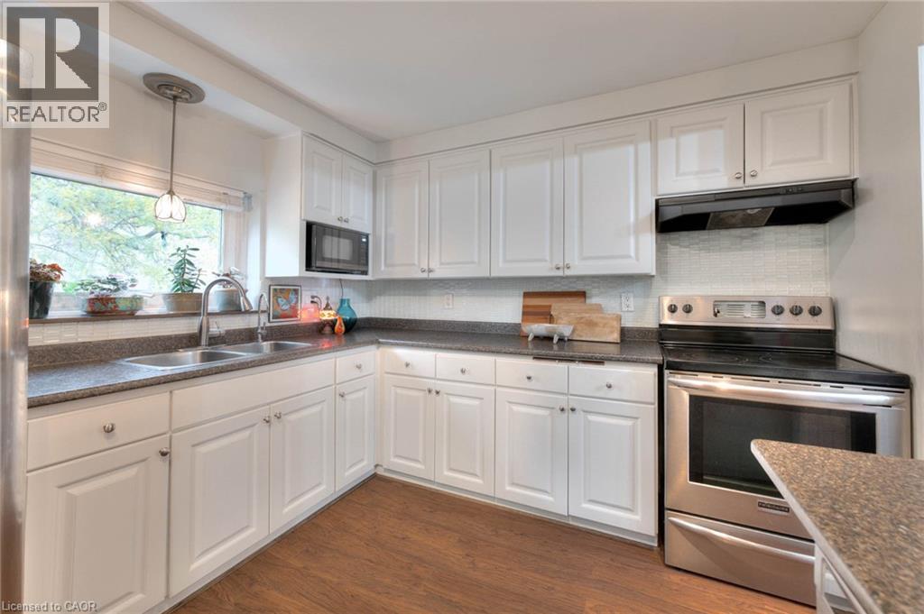 215 Glamis Road Unit# 27, Cambridge, Ontario  N1R 6V8 - Photo 8 - 40782270