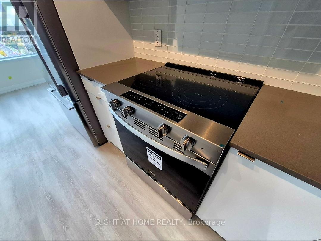 1921 - 3270 Sheppard Avenue E, Toronto, Ontario  M1T 3K3 - Photo 11 - E12505988