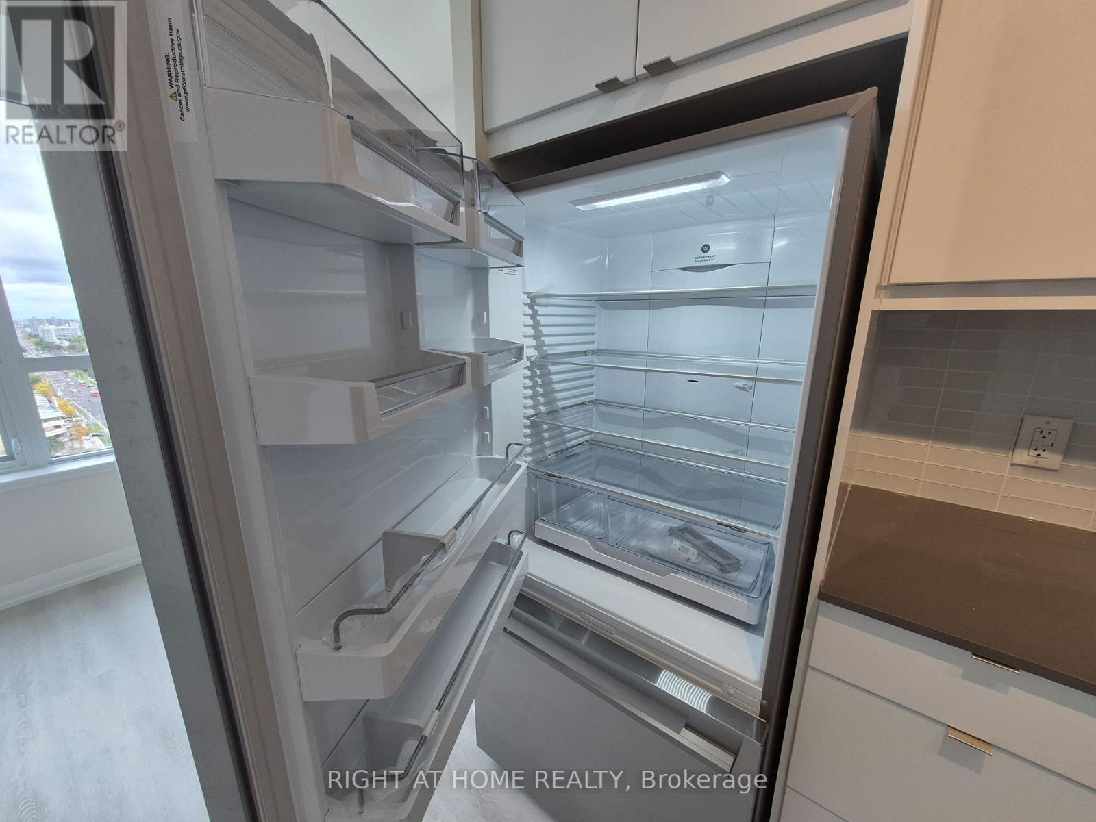 1921 - 3270 Sheppard Avenue E, Toronto, Ontario  M1T 3K3 - Photo 5 - E12505988