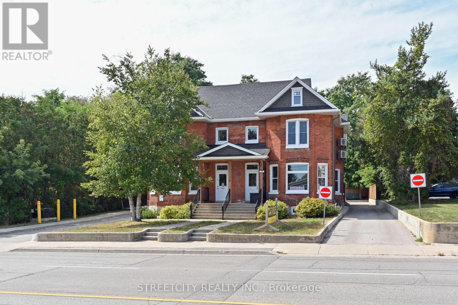 201 - 170 Bradford Street, Barrie (City Centre), Ontario  L4N 3B5 - Photo 4 - S12506004