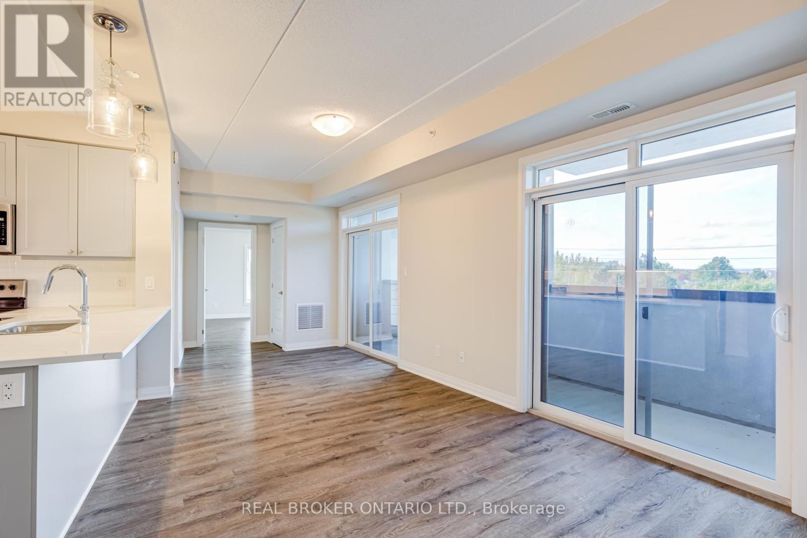 410 - 610 Farmstead Drive, Milton, Ontario  L9T 8X5 - Photo 16 - W12505986