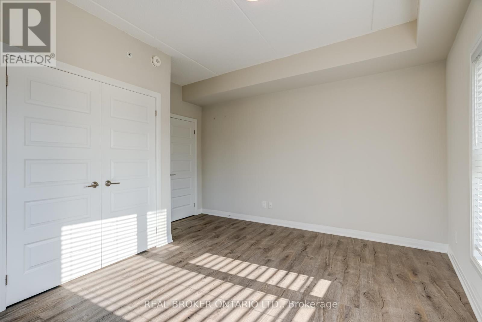 410 - 610 Farmstead Drive, Milton, Ontario  L9T 8X5 - Photo 27 - W12505986