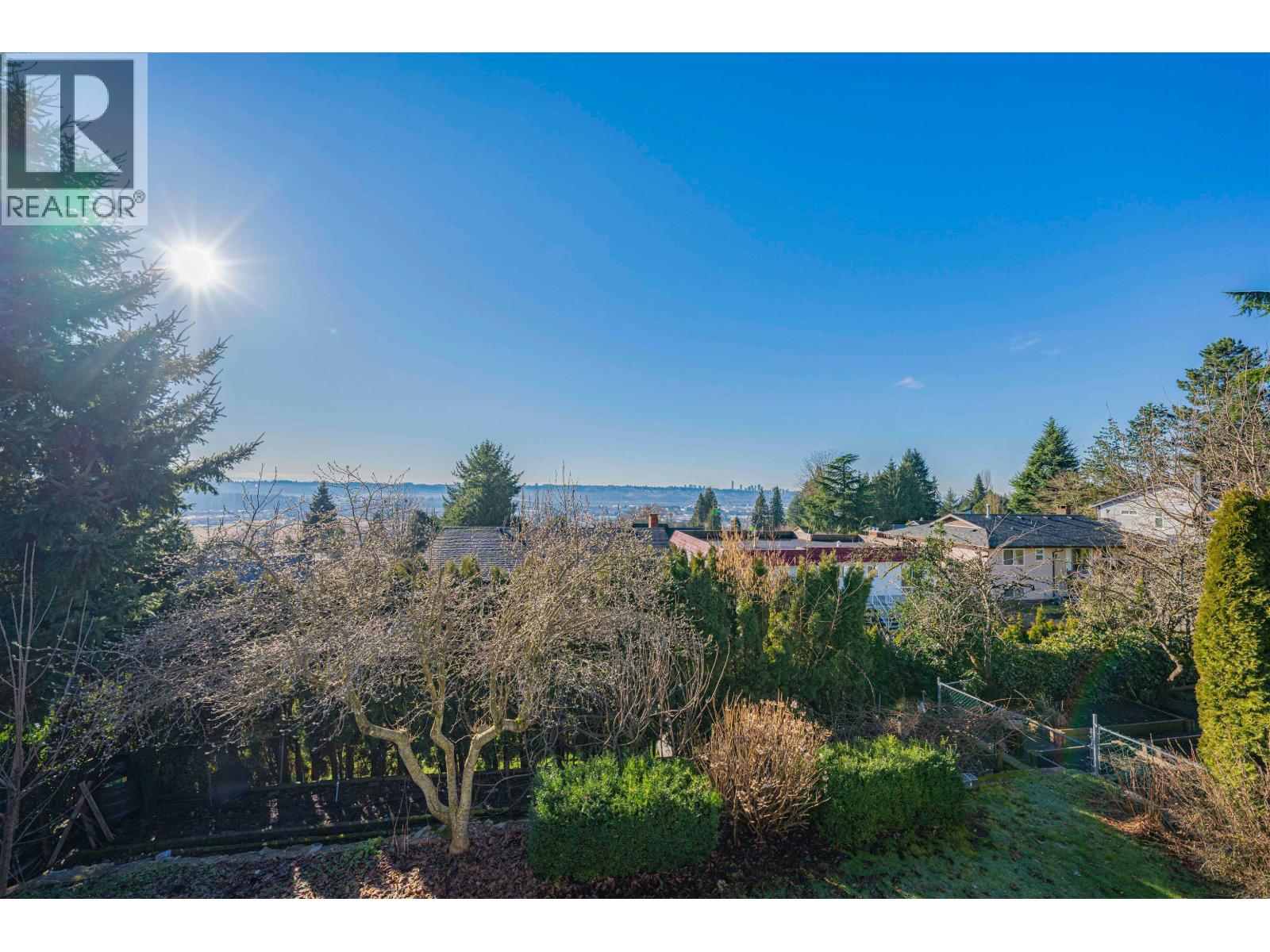 313 Hickey Drive, Coquitlam, British Columbia V3K 5T3 - Photo 36 - R3064258