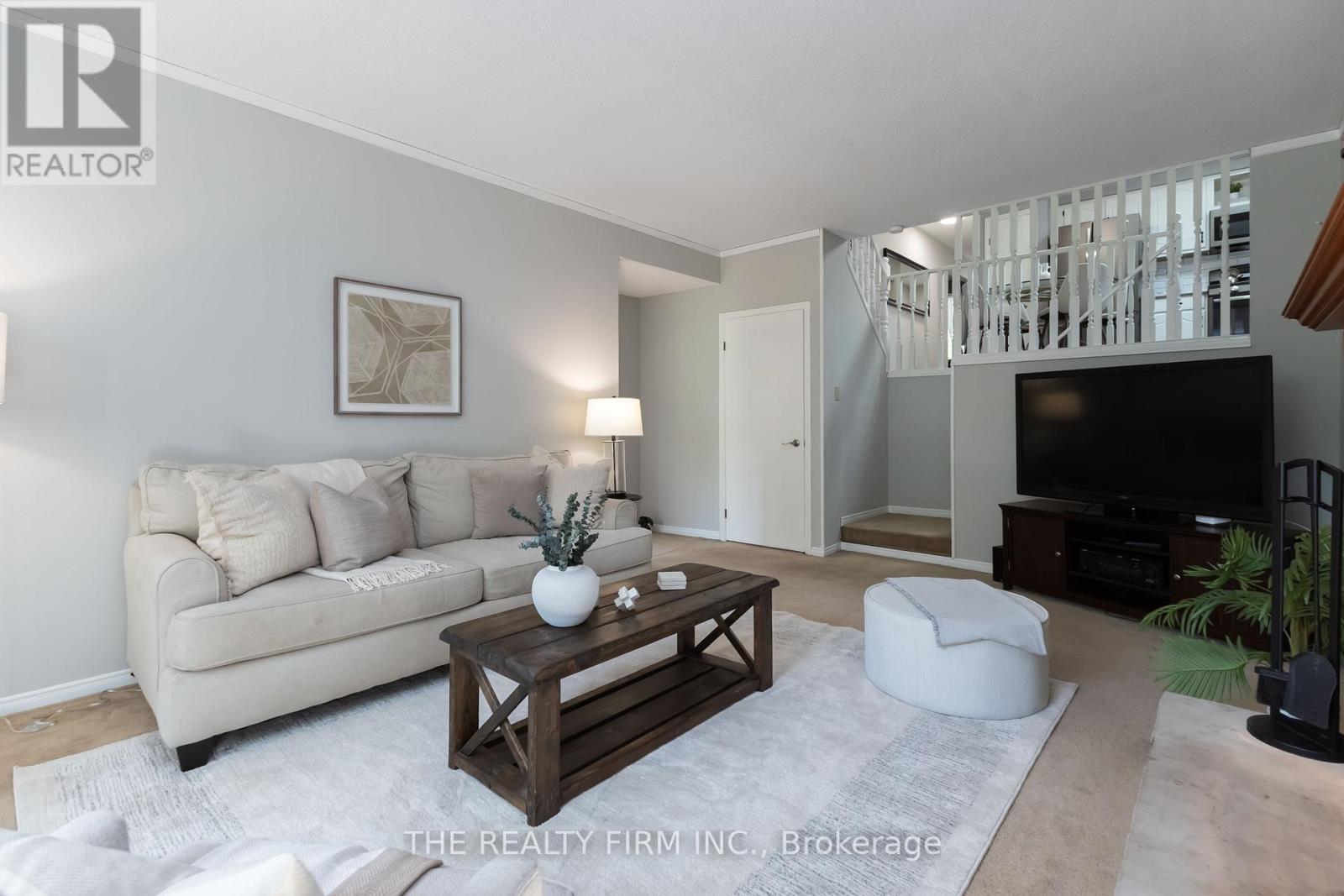 1060 Guildwood Boulevard, London North, Ontario  N6H 4G5 - Photo 24 - X12506030