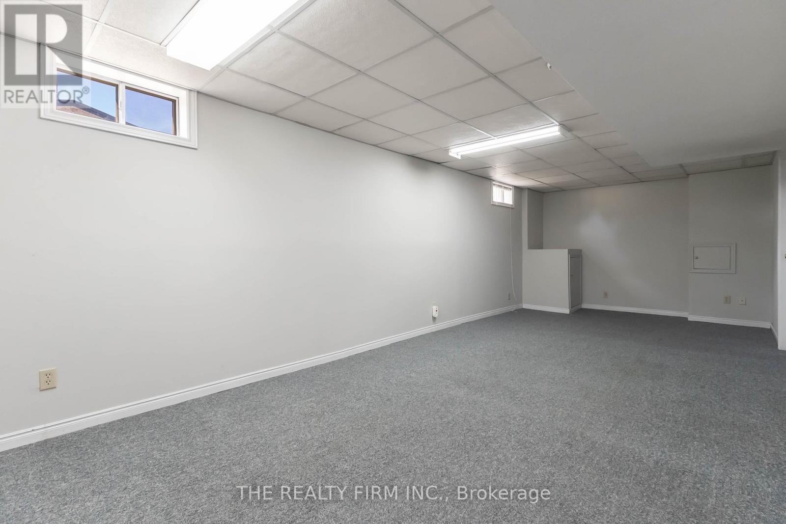 1060 Guildwood Boulevard, London North, Ontario  N6H 4G5 - Photo 32 - X12506030