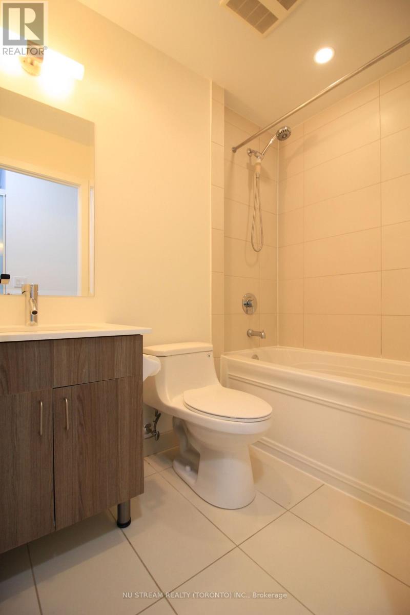 4210 - 426 University Avenue, Toronto, Ontario  M5G 1S9 - Photo 14 - C12506042