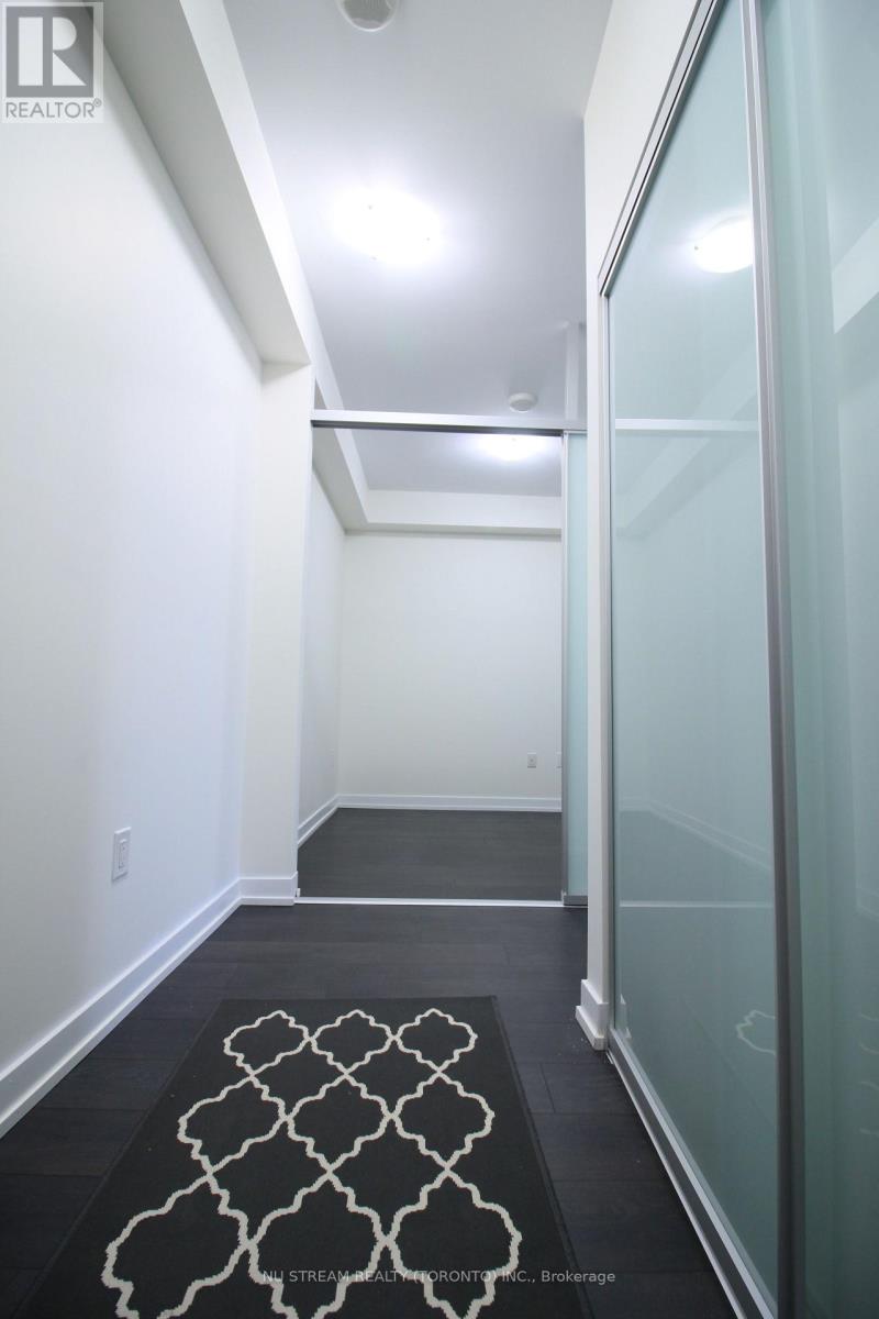 4210 - 426 University Avenue, Toronto, Ontario  M5G 1S9 - Photo 9 - C12506042