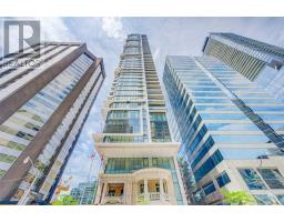 4210 - 426 UNIVERSITY AVENUE, Toronto, Ontario