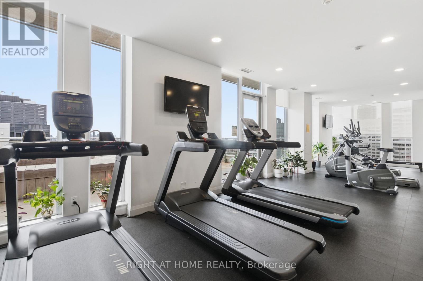 511 - 83 Redpath Avenue, Toronto, Ontario  M4S 0A2 - Photo 21 - C12506060