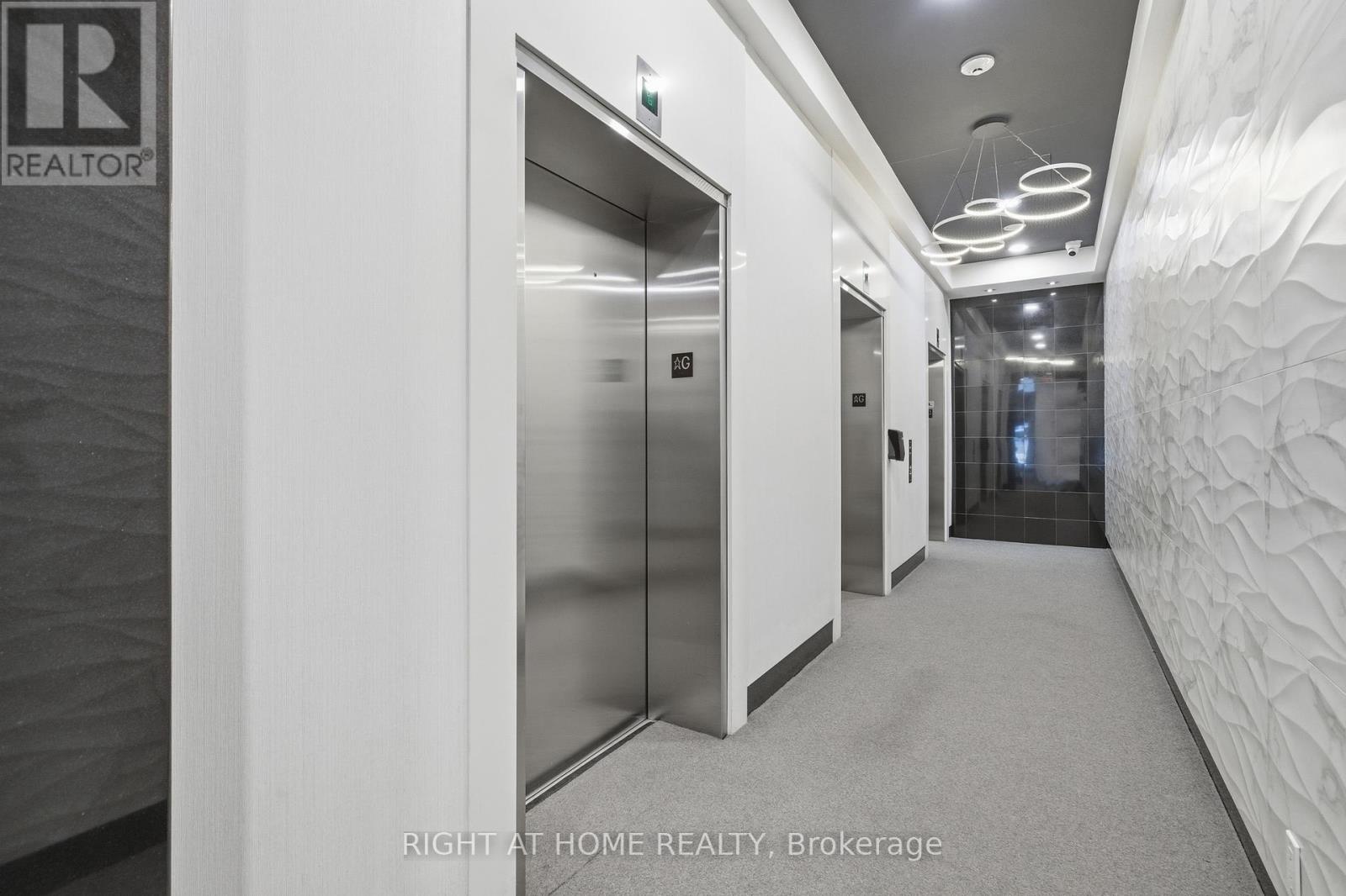 511 - 83 Redpath Avenue, Toronto, Ontario  M4S 0A2 - Photo 3 - C12506060