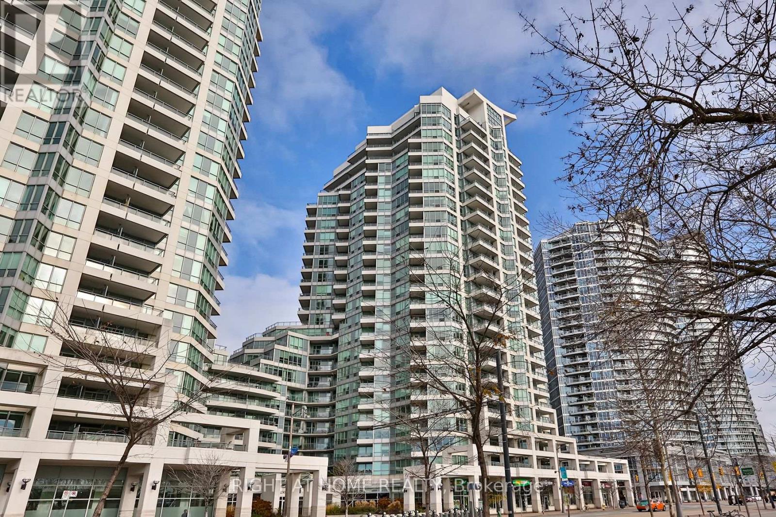 918 - 230 QUEENS QUAY W, Toronto, Ontario