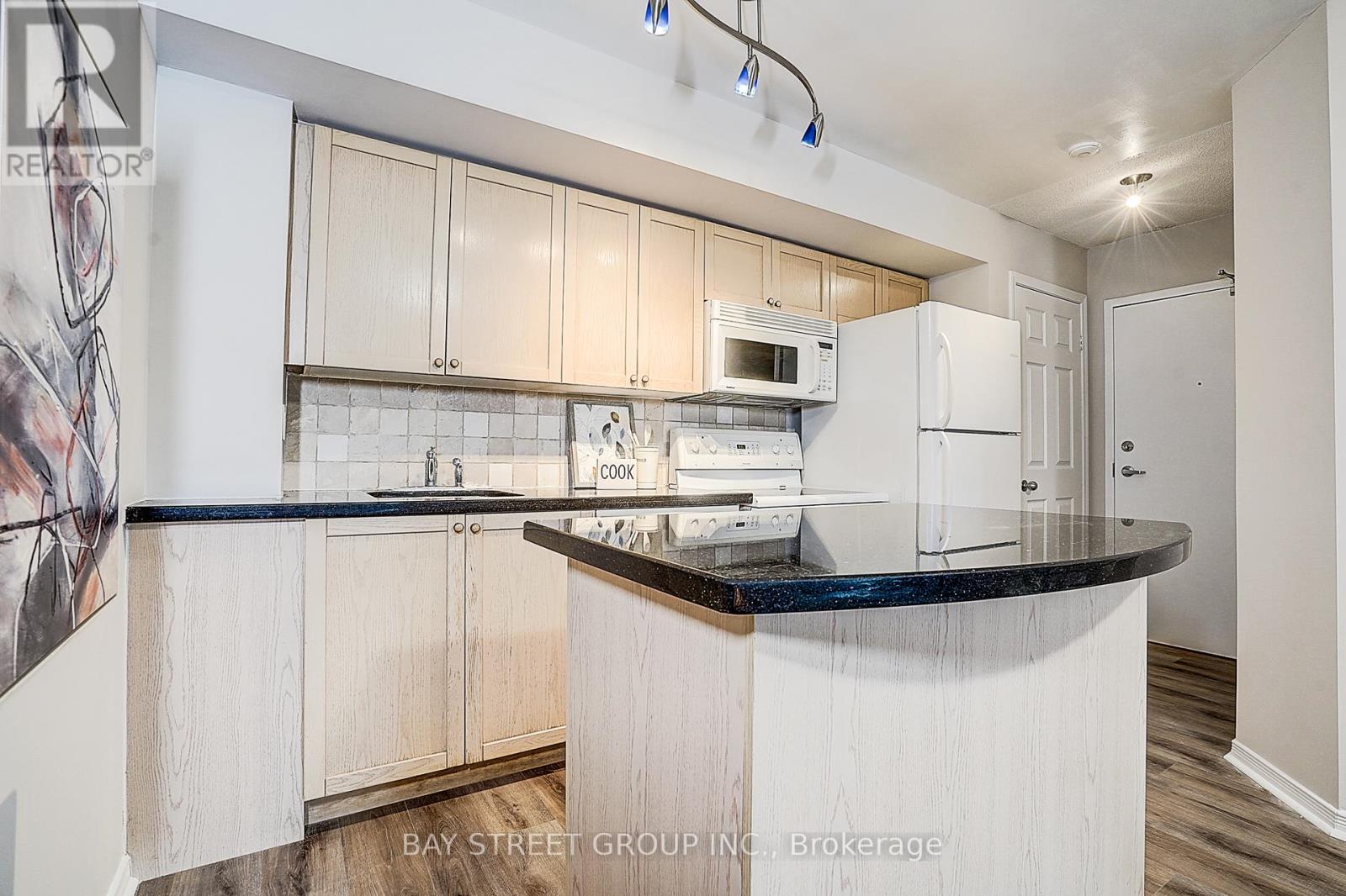 1712 - 30 Harrison Garden Boulevard, Toronto, Ontario  M2N 7A9 - Photo 10 - C12506066