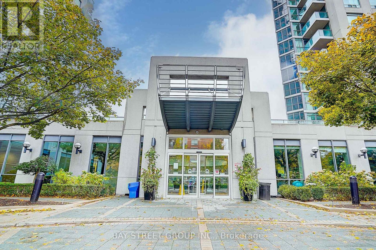 1712 - 30 Harrison Garden Boulevard, Toronto, Ontario  M2N 7A9 - Photo 3 - C12506066