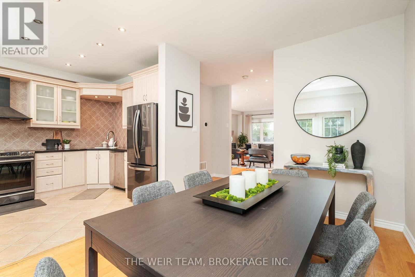 157 Ferris Road, Toronto, Ontario  M4B 1G7 - Photo 14 - E12506008