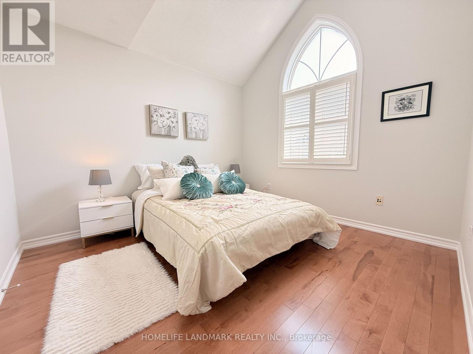 18 The Queensway, Barrie, Ontario  L4M 7H6 - Photo 35 - S12506036