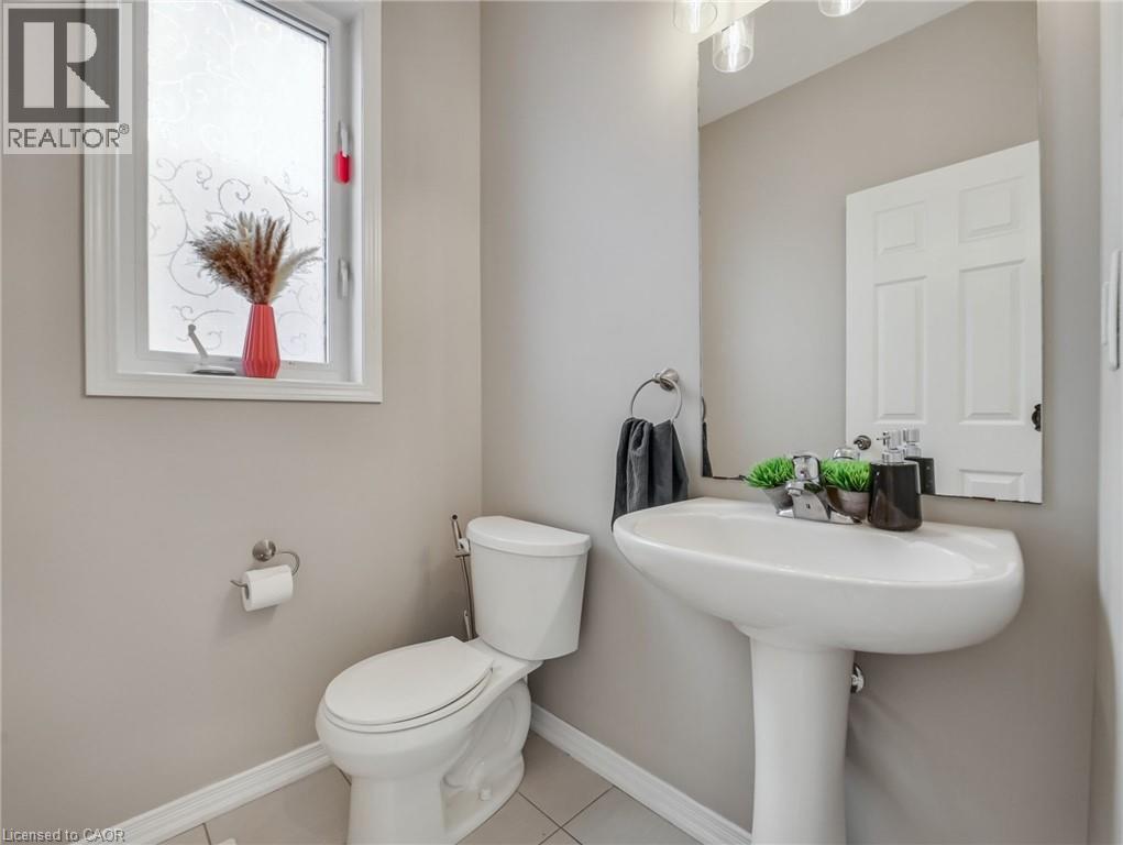 51 Cheevers Road, Brantford, Ontario  N3T 0K3 - Photo 4 - 40785138