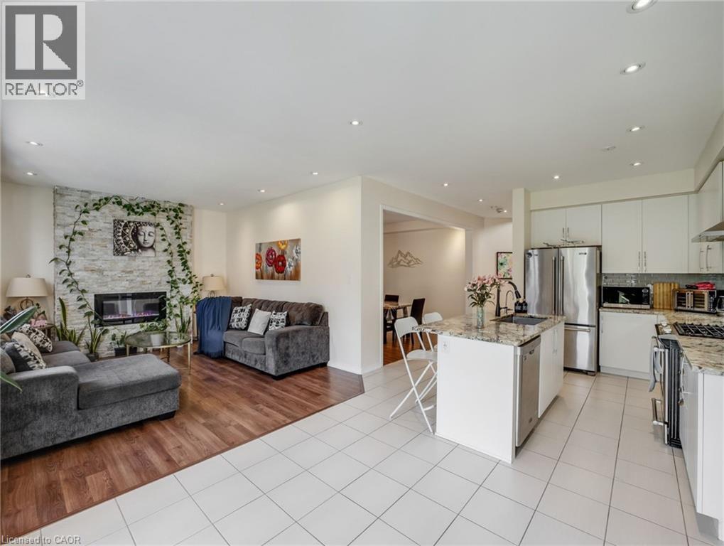 51 Cheevers Road, Brantford, Ontario  N3T 0K3 - Photo 7 - 40785138