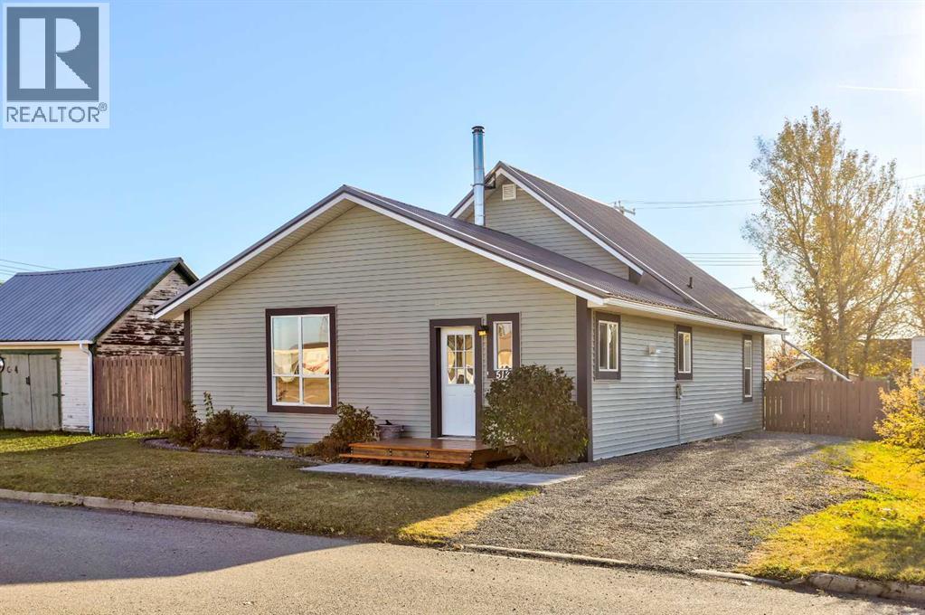 215 6 Street, Cowley, Alberta