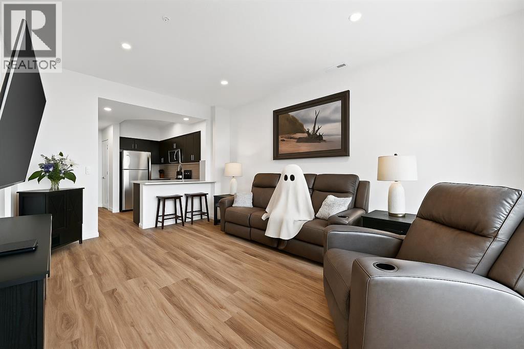 13, 108 Rockyledge View Nw, Calgary, Alberta  T3G 5X2 - Photo 1 - A2265358