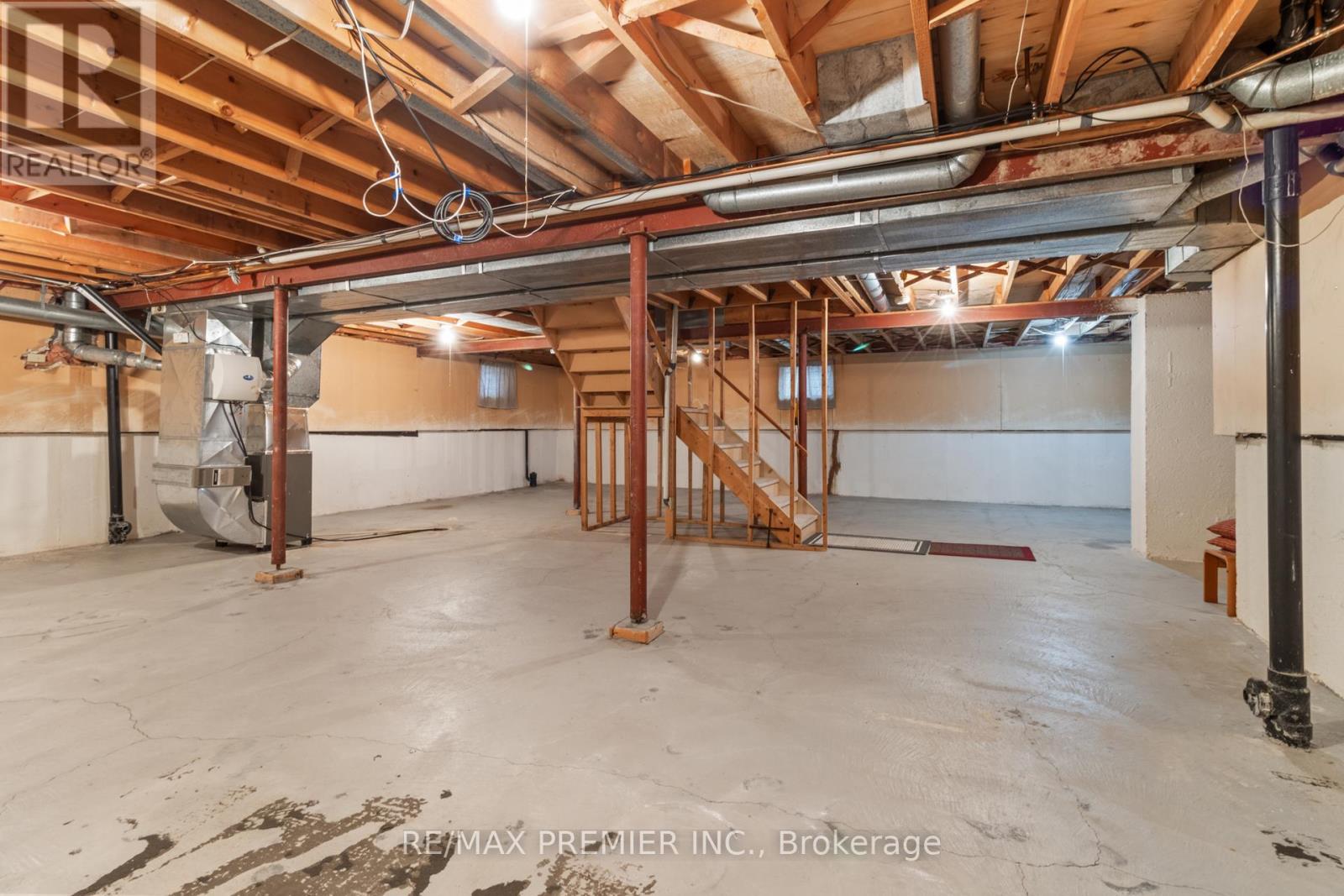 180 Benjamin Boake Trail, Toronto, Ontario  M3J 3C4 - Photo 32 - W12506038