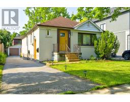 97 EDGECROFT ROAD, Toronto, Ontario