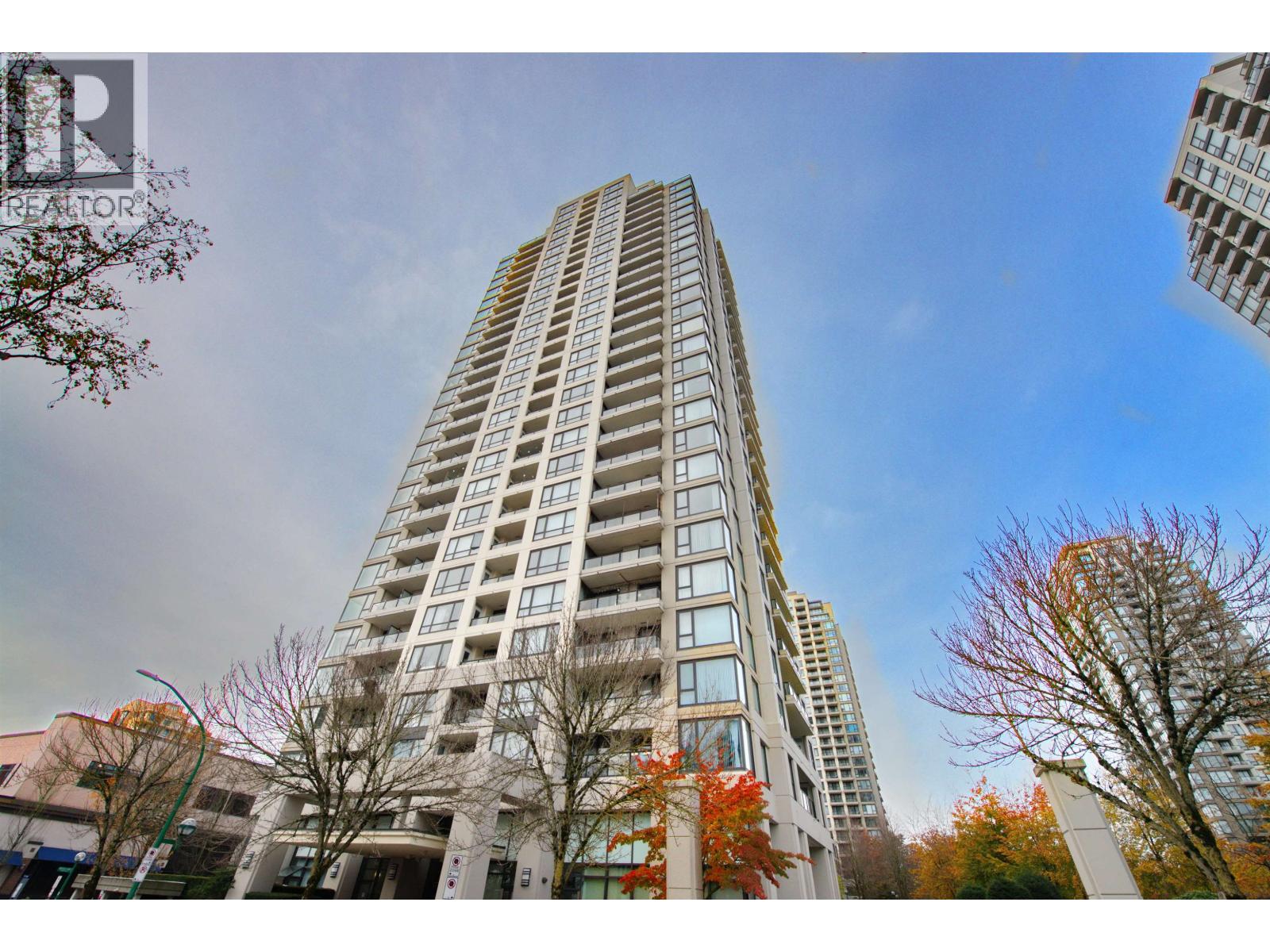 301 7063 HALL AVENUE, burnaby, British Columbia